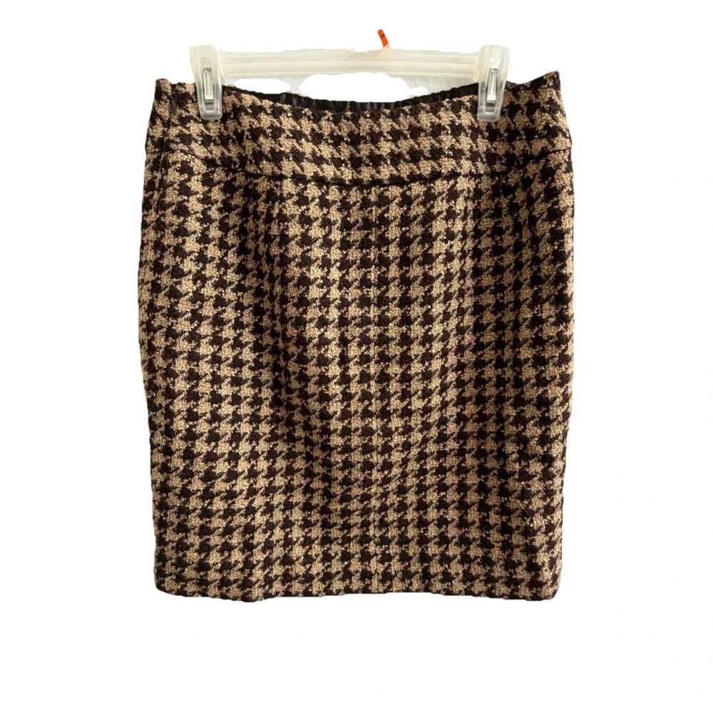 Ann Taylor Petites 10P Brown/Black‎ Houndstooth Pencil Knee Skirt Button